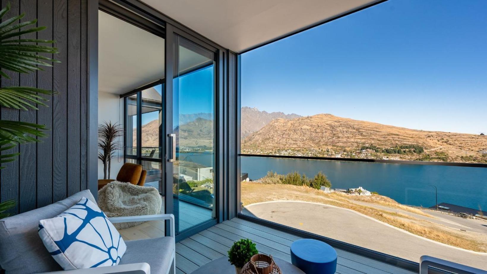 The Tiers- Hot Tub- Ac- Bbq- Free Parking Villa Queenstown Exterior photo